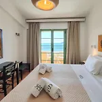 Aparthotel Dafni 3*