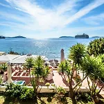Dafni Aparthotel 3*